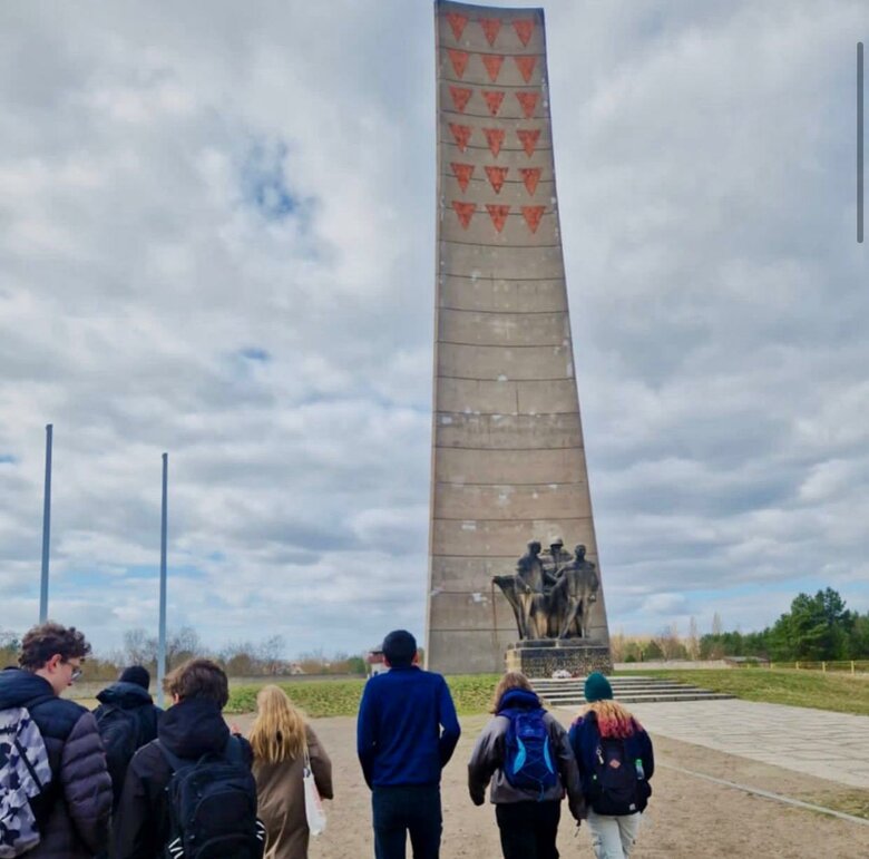SCHOOL TRIPS: Berlin