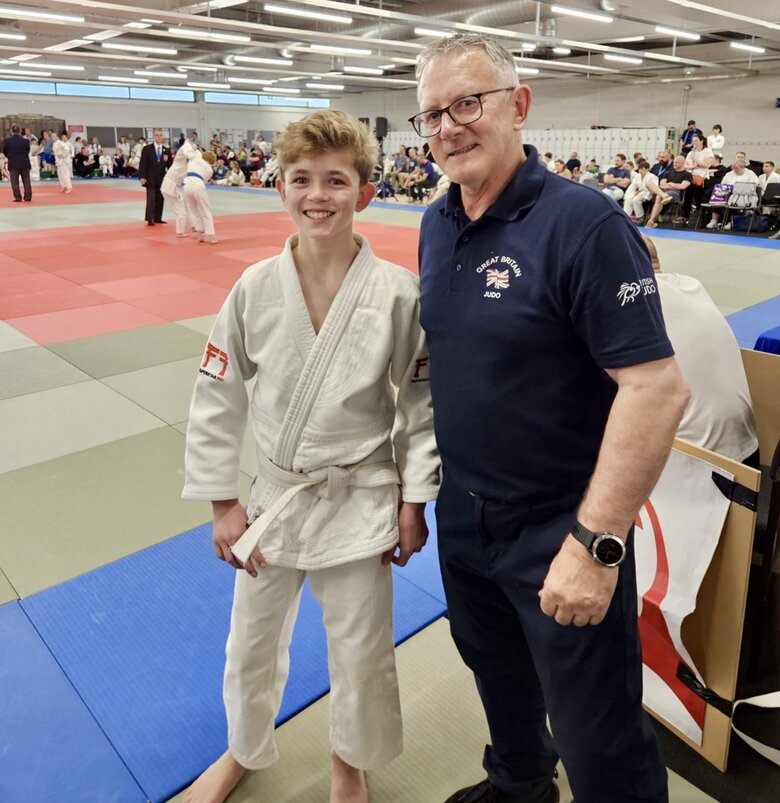 Sibling martial arts stars shine on national stage