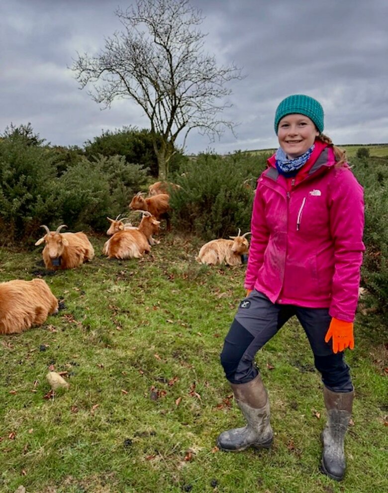 Past pupil Abi rides to another national title