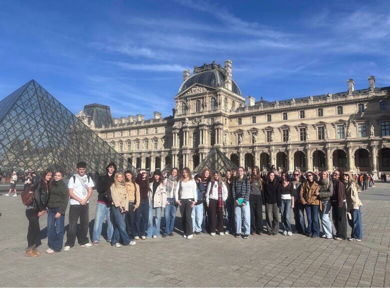 RGS artists take on Paris